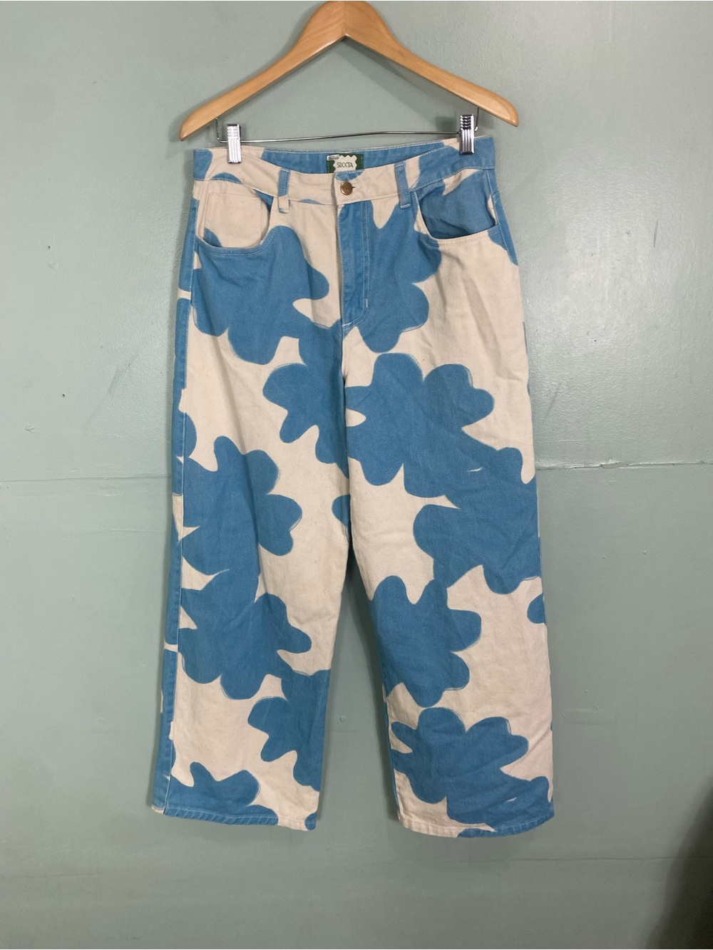 SIXXTA Lucky Blue Chill Jeans Cow Print Blue Creme Size 10 Wilde Leg